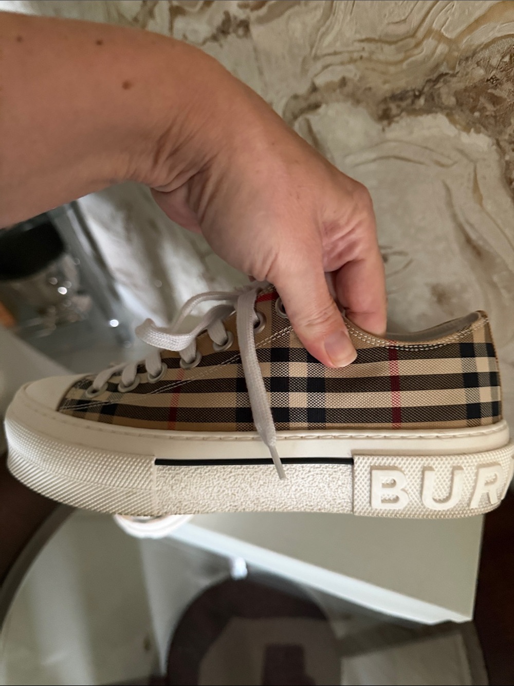 Authentic Burberry Women's Jack Vintage Check Low Top Sneakers - Picture 5 of 8